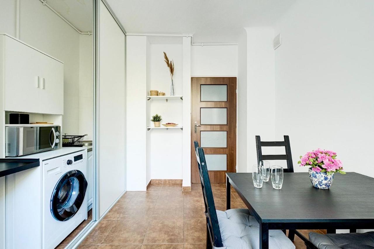 Charming Apartment In The City Center Warsawa Bagian luar foto