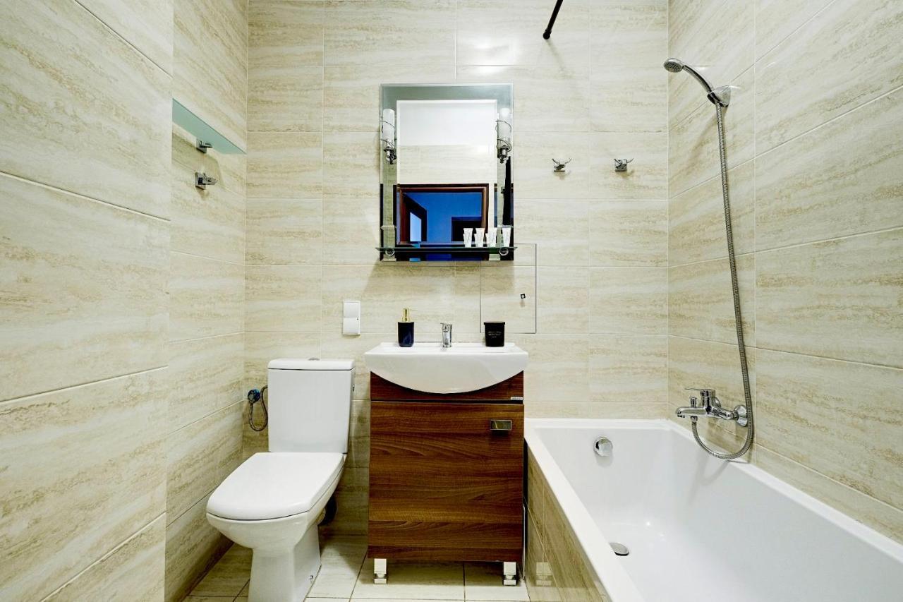 Charming Apartment In The City Center Warsawa Bagian luar foto